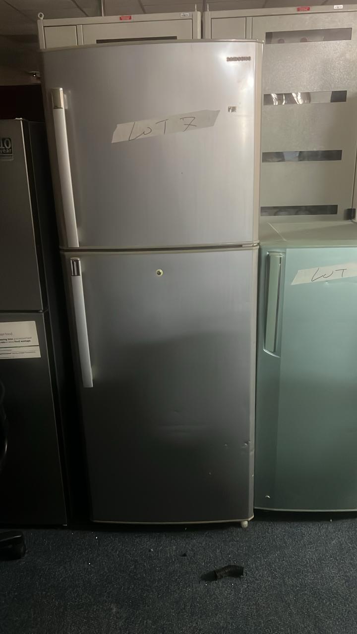 1 Samsung 2-door fridge